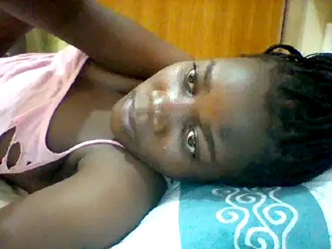 Snapshot of Alessandrajenna chatting on 03-06-25, 12:19 Alessandrajenna online show from 03-06-25, 12:19