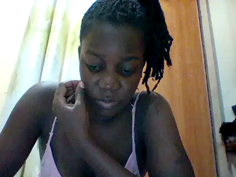 Snapshot of Alessandrajenna chatting on 09-11-25, 05:35 Alessandrajenna online show from 09-11-25, 05:35