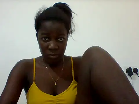 Snapshot of Alessandrajenna chatting on 02-04-26, 05:46 Alessandrajenna online show from 02-04-26, 05:46