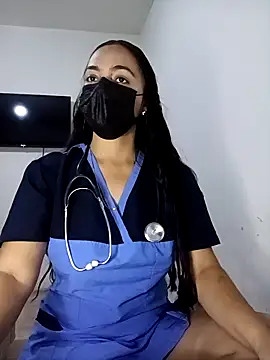 MEGAN X0XX online show from 05-01-26, 09:30