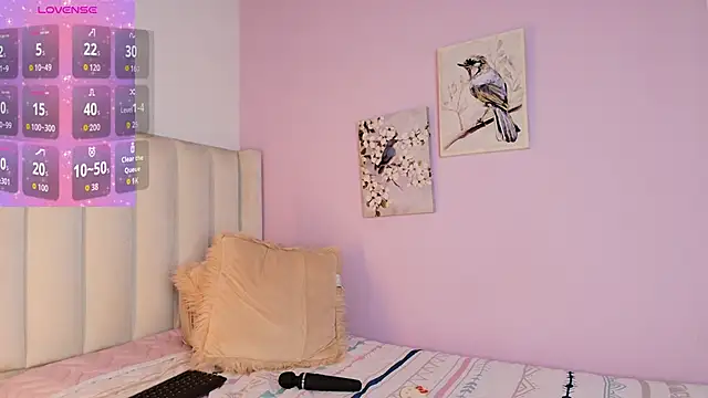 Snapshot of Mhia_palmer chatting on 05-14-26, 04:52 Mhia palmer online show from 05-14-26, 04:52
