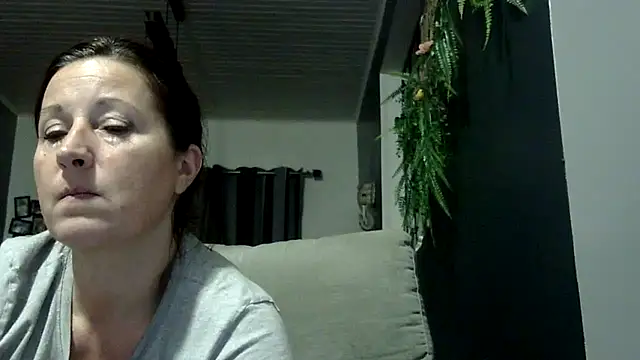 feline27 online show from 11-27-25, 10:01