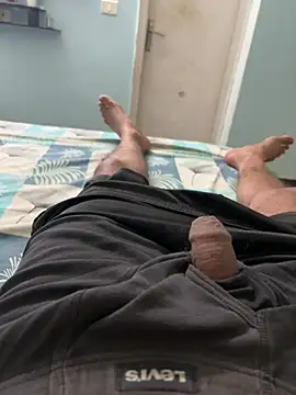 Snapshot of yourheroforfun chatting on 04-07-26, 06:41 yourheroforfun online show from 04-07-26, 06:41