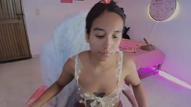 Nanami 19 online show from 07-19-26, 08:45