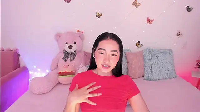 Zara uwu  online show from 04-23-26, 12:15