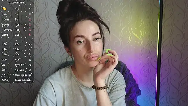 xx adrihanna xx online show from 05-11-26, 04:04