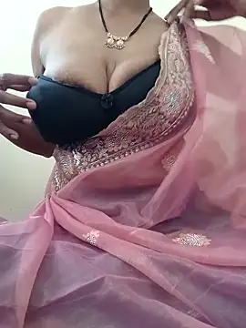 pretiHot online show from 02-02-26, 08:35