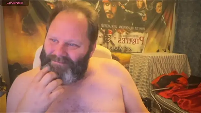 Snapshot of master_227 chatting on 12-05-24, 10:23 master 227 online show from 12-05-24, 10:23