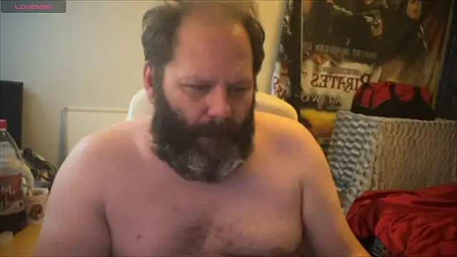 Snapshot of master_227 chatting on 12-25-24, 10:28 master 227 online show from 12-25-24, 10:28