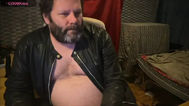 Snapshot of master_227 chatting on 02-28-25, 05:48 master 227 online show from 02-28-25, 05:48