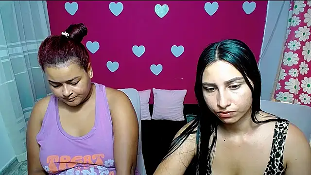Snapshot of violeta_rous chatting on 04-27-26, 07:01 violeta rous online show from 04-27-26, 07:01