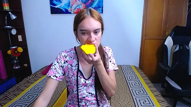 SofiaWet23 online show from 10-21-25, 01:12