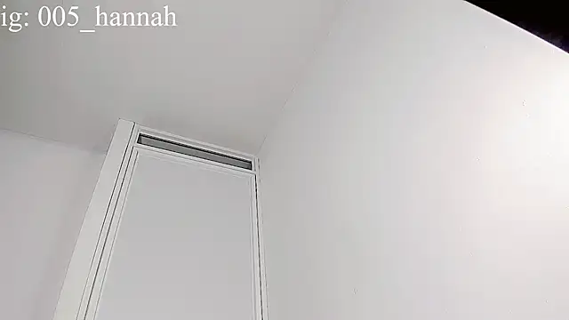 Hannahsmit online show from 10-11-25, 07:51