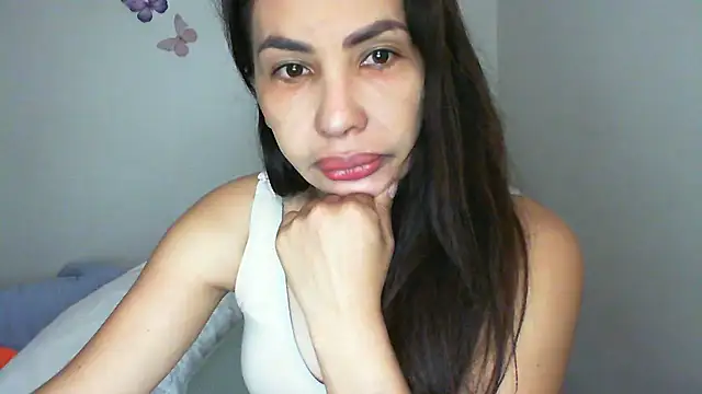salome  milf online show from 04-12-26, 08:19