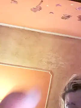 ducicsajsziii online show from 10-12-25, 08:41