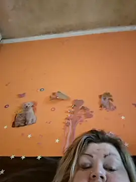 ducicsajsziii online show from 04-10-26, 11:26