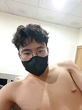 Gwencloudy online show from 03-01-26, 04:09