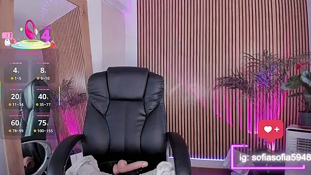 sofiah  online show from 09-27-25, 07:02