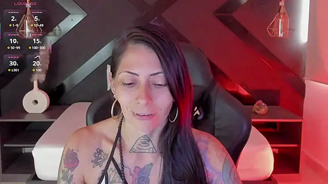 dark gotica online show from 01-31-26, 08:18