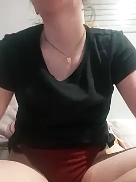 Snapshot of bruna_safadinhaa chatting on 02-23-25, 07:17 bruna safadinhaa online show from 02-23-25, 07:17