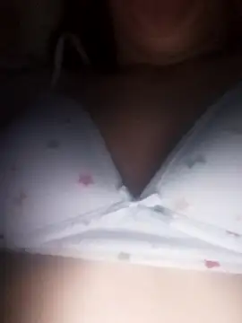 Snapshot of bruna_safadinhaa chatting on 03-20-25, 07:47 bruna safadinhaa online show from 03-20-25, 07:47