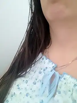 Snapshot of bruna_safadinhaa chatting on 06-11-26, 02:37 bruna safadinhaa online show from 06-11-26, 02:37