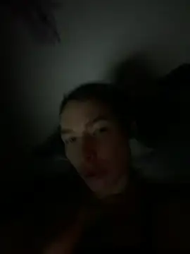 Snapshot of Niky_777 chatting on 05-20-26, 04:18 Niky 777 online show from 05-20-26, 04:18