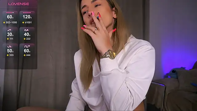 AishaCarter online show from 02-13-25, 07:21