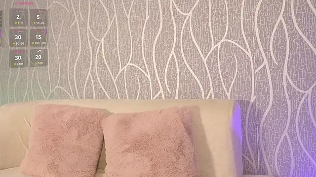 AlessiaCorleone  online show from 04-07-26, 09:37