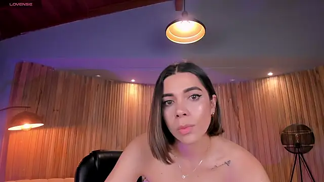 AmyWalker  online show from 02-25-25, 10:15