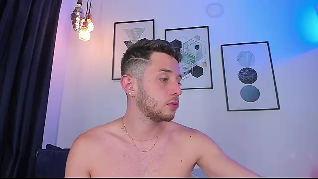 Juan Castano online show from 01-03-25, 09:57