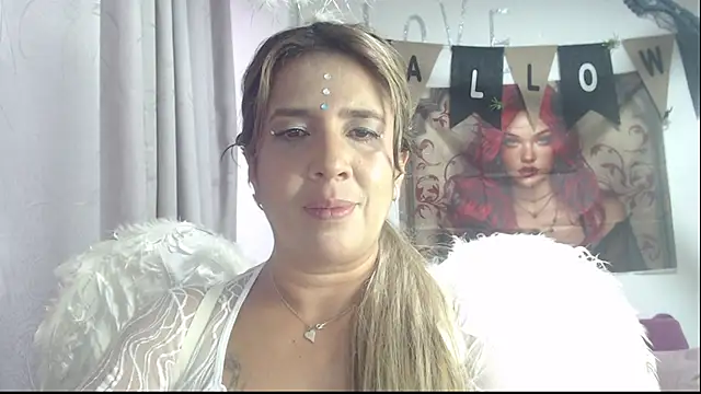 Snapshot of Victoria_meester chatting on 11-02-25, 08:55 Victoria meester online show from 11-02-25, 08:55