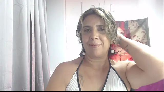 Snapshot of Victoria_meester chatting on 11-09-25, 10:30 Victoria meester online show from 11-09-25, 10:30