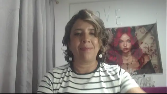 Snapshot of Victoria_meester chatting on 11-23-25, 09:36 Victoria meester online show from 11-23-25, 09:36