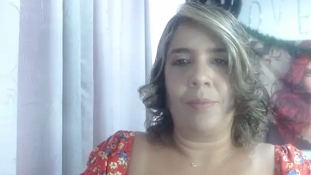 Snapshot of Victoria_meester chatting on 01-13-26, 02:55 Victoria meester online show from 01-13-26, 02:55