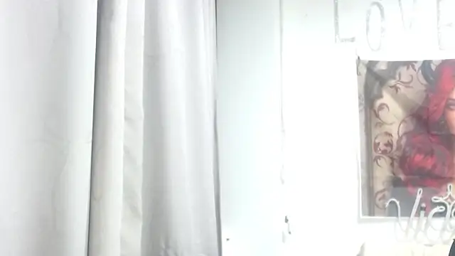 Snapshot of Victoria_meester chatting on 02-12-26, 11:00 Victoria meester online show from 02-12-26, 11:00