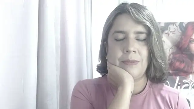 Snapshot of Victoria_meester chatting on 02-13-26, 08:27 Victoria meester online show from 02-13-26, 08:27