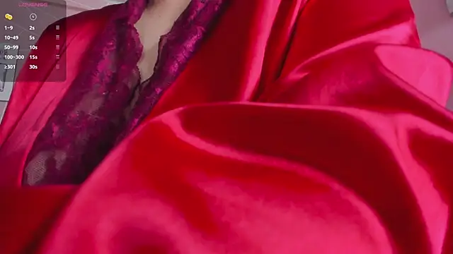 dolly zoe online show from 11-28-25, 10:23