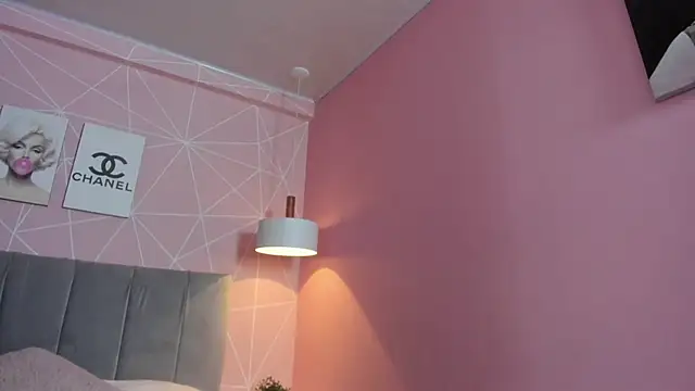 dolly zoe online show from 12-01-25, 09:42