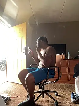 Stressreliever82 online show from 04-09-26, 06:24