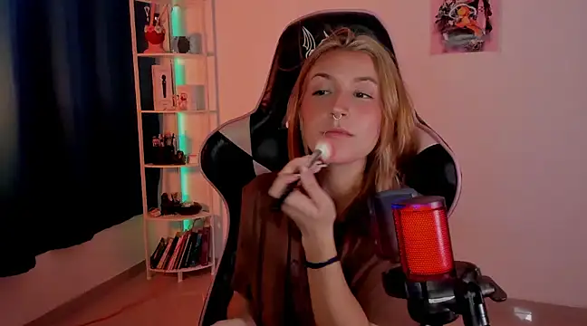 Snapshot of Dakotaa_ chatting on 01-11-25, 04:38 Dakotaa online show from 01-11-25, 04:38