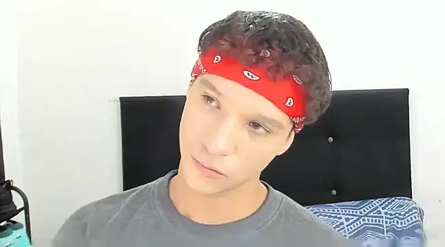 angelcortes online show from 01-21-25, 02:05