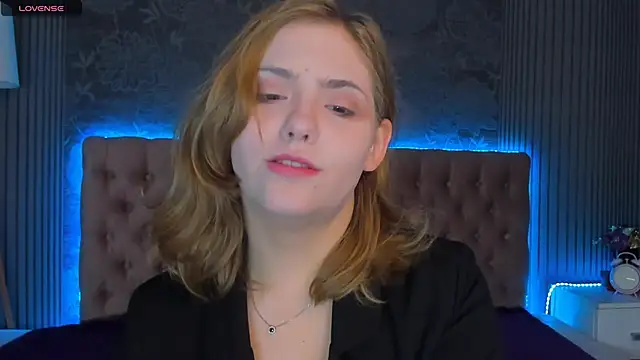 DellaRowe online show from 11-18-25, 06:18