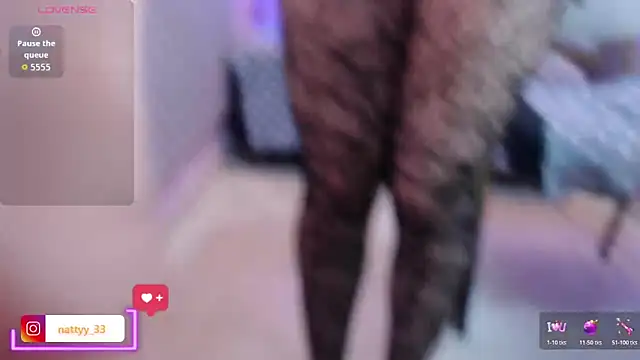 lili hott63 online show from 02-11-26, 05:51