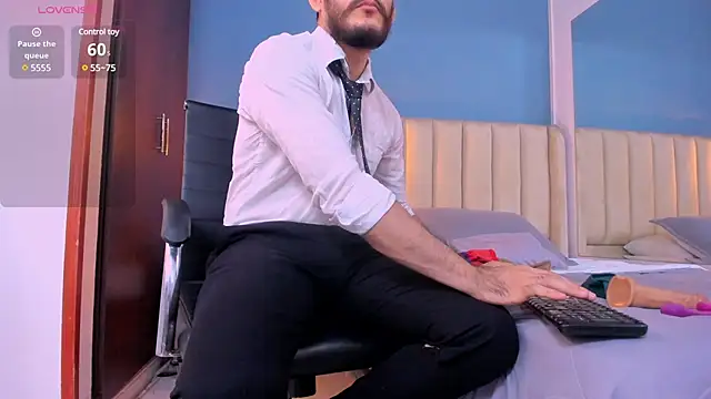 jeanpiere  online show from 03-13-25, 01:40