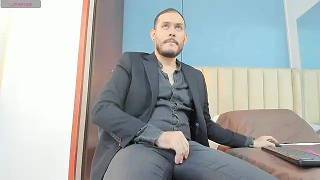 jeanpiere  online show from 11-09-25, 12:36