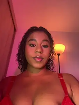Snapshot of charlotteeruss chatting on 07-08-26, 10:47 charlotteeruss online show from 07-08-26, 10:47