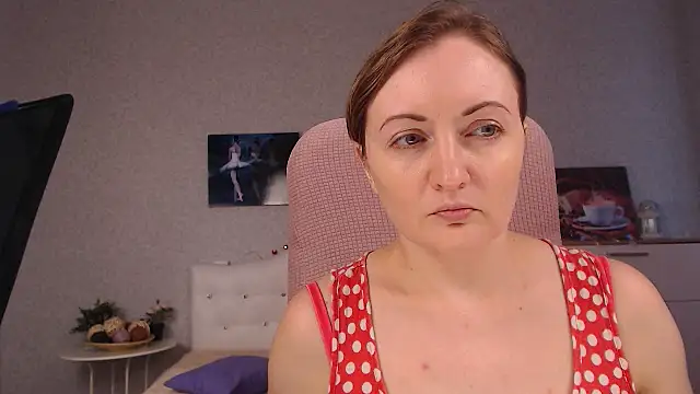 BettyFootFetish online show from 12-04-25, 07:28