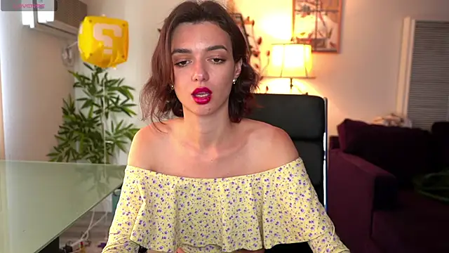 Snapshot of olivia_jeas chatting on 05-03-26, 11:55 olivia jeas online show from 05-03-26, 11:55