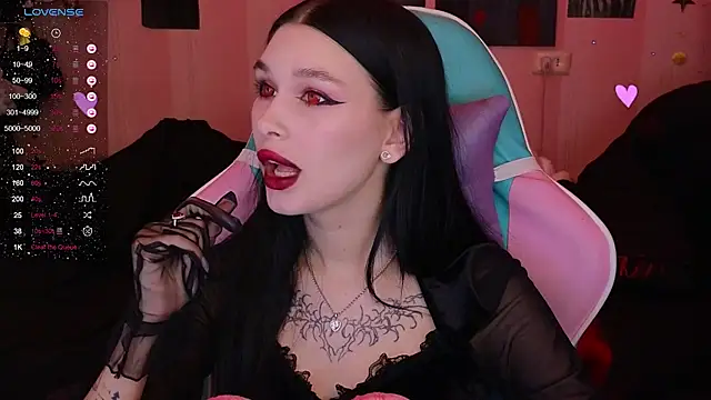 Amanda Tender online show from 02-18-25, 10:25